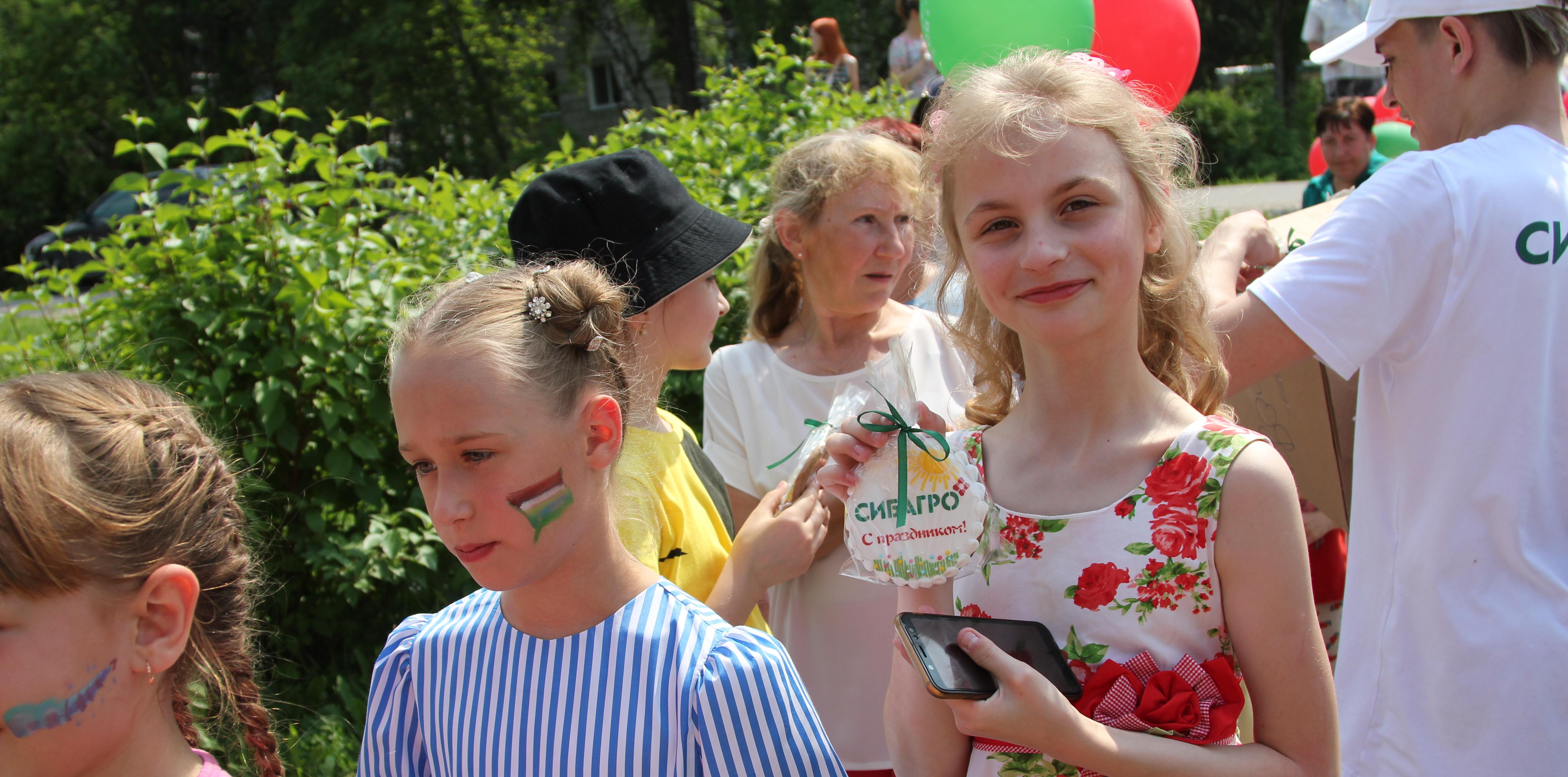 В компании с «Сибагро»: жители поселков Копылово и Рассвет отметили день села