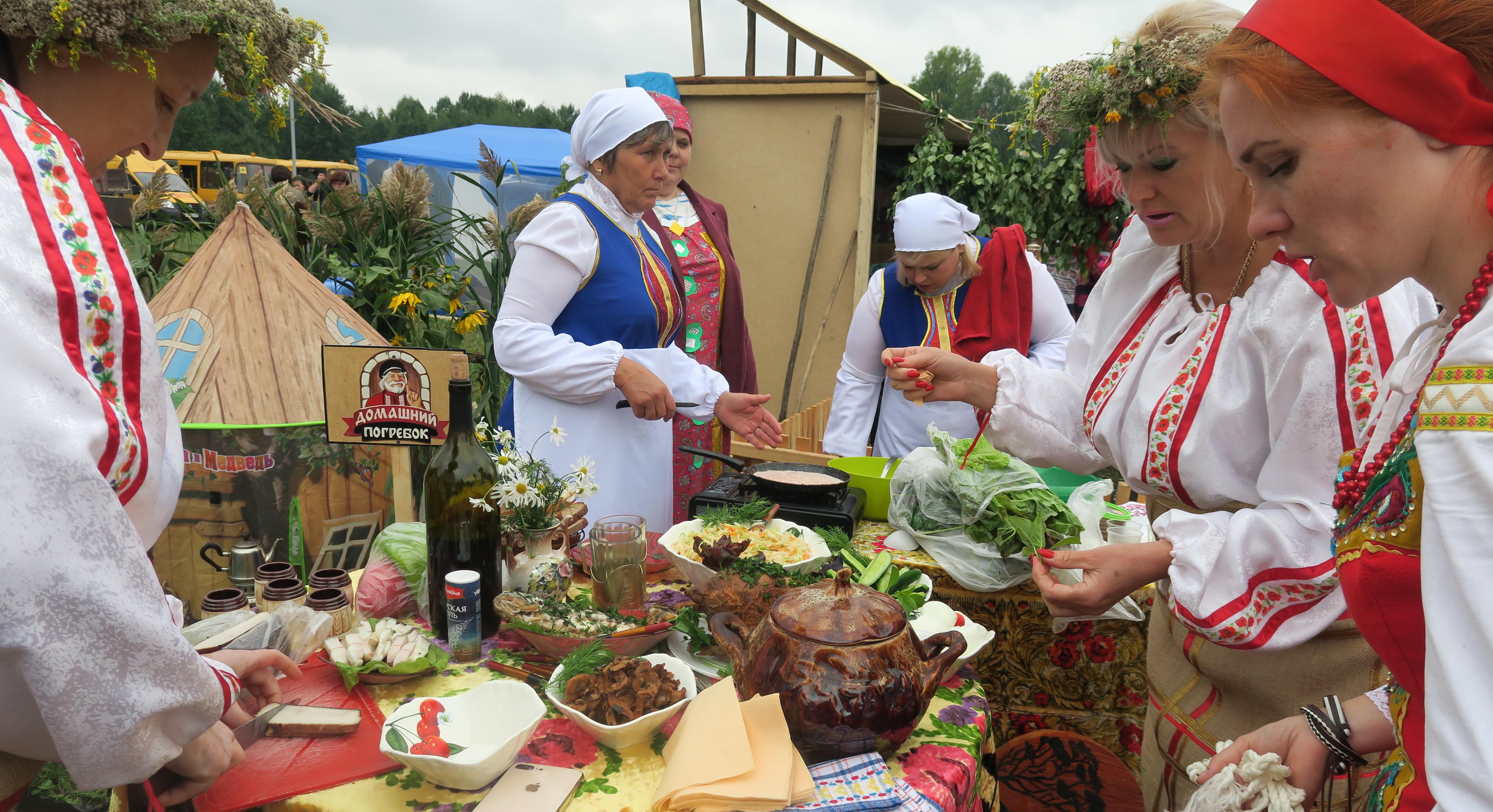 Растениеводческое предприятие «Сибагро» приняло участие в празднике жатвы «Золотой колос» в Красноярском крае