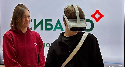 Симулятор клумбы, УЗИ для Бони и успешная карьера: компания «Сибагро» рассказала школьникам о возможностях в АПК