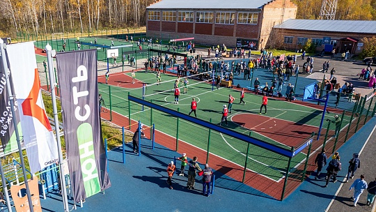 Спортплощадка в Молодёжном